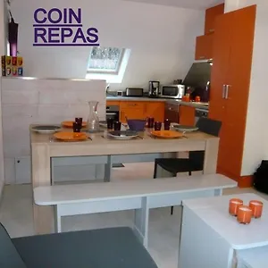  Appartement Clair Et Moderne Au Calme